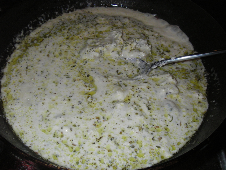 Цуккини под соусом из голубого сыра и запеченого перца: шаг 4