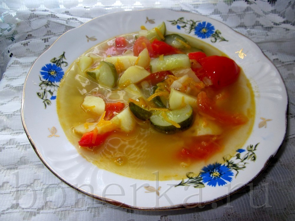 Болгарский суп с огурцами