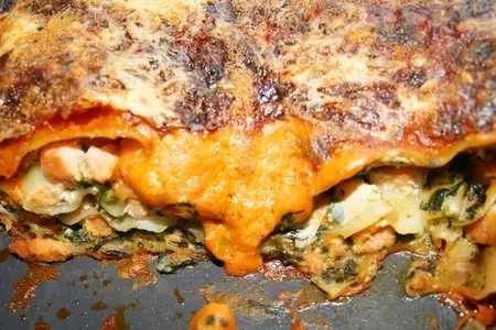 Фото к рецепту: Лазанья с лососем и шпинатом (lachs-spinat-lasagne)