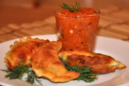 Жареные вареники с капустой и грибами