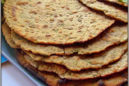 Роти, полезный индийский хлеб с чечевицей. roti.