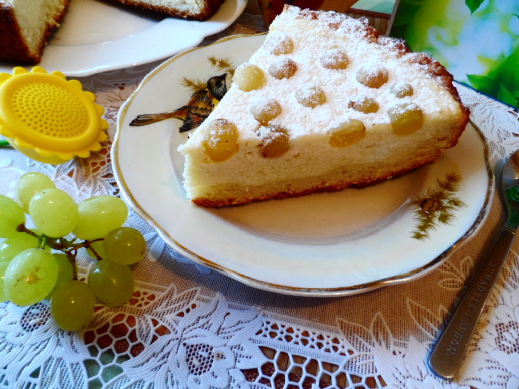 Тосканский пирог с виноградом / Рецепты с фотографиями
