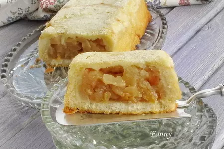 Шарлотка яблочная