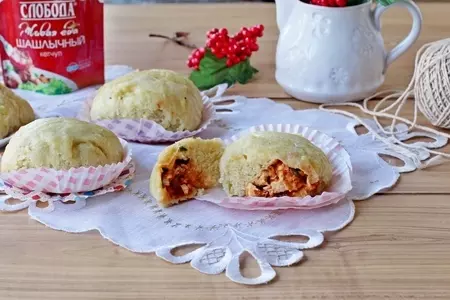 Китайские булочки с курицей на пару