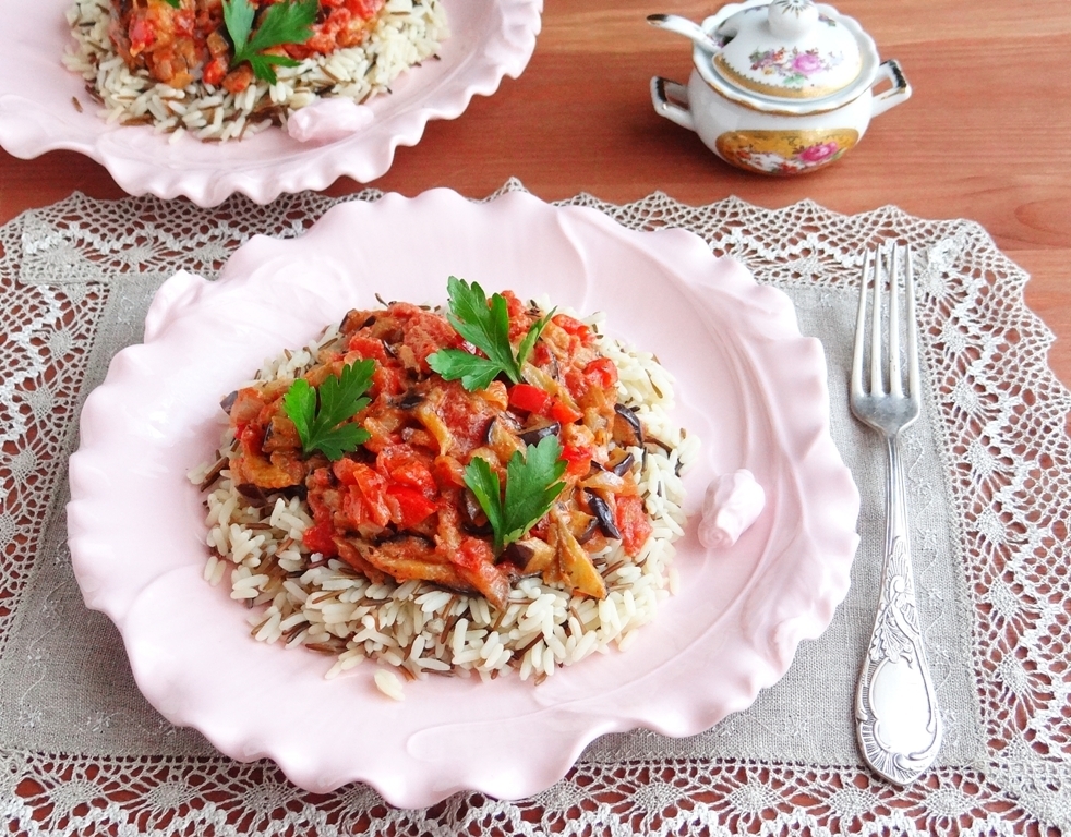 Рис с овощами на сковороде – это вкусно! Фото рецепт | Ethnic recipes, Food, Tomato salsa