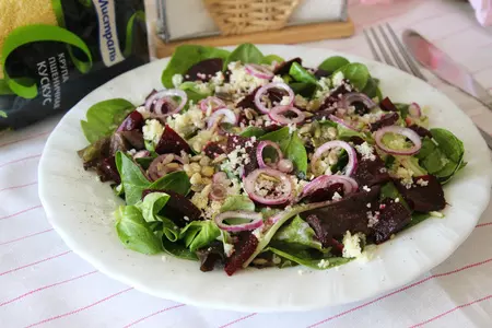 Постный свекольный салат с кускусом