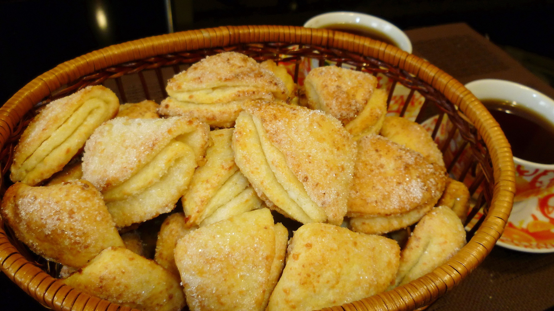Печенье из творога гусиные лапки с сахаром рецепт с фото