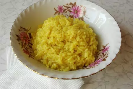 Рассыпчатый рис с карри (очень простое постное блюдо)