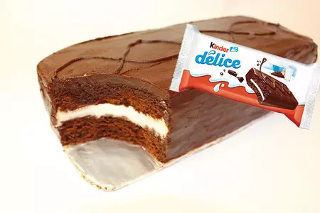 Гигантский шоколадный батончик kinder delice