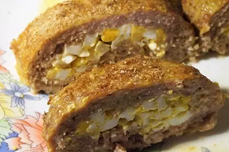 Мясной рулет с яйцом как в садике