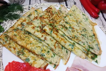 Блины с сыром и зеленью.