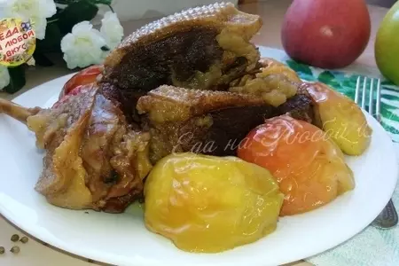 Мясо с яблоками, в фольге - как приготовить, рецепт с фото по шагам, калорийность - refsoch.ru