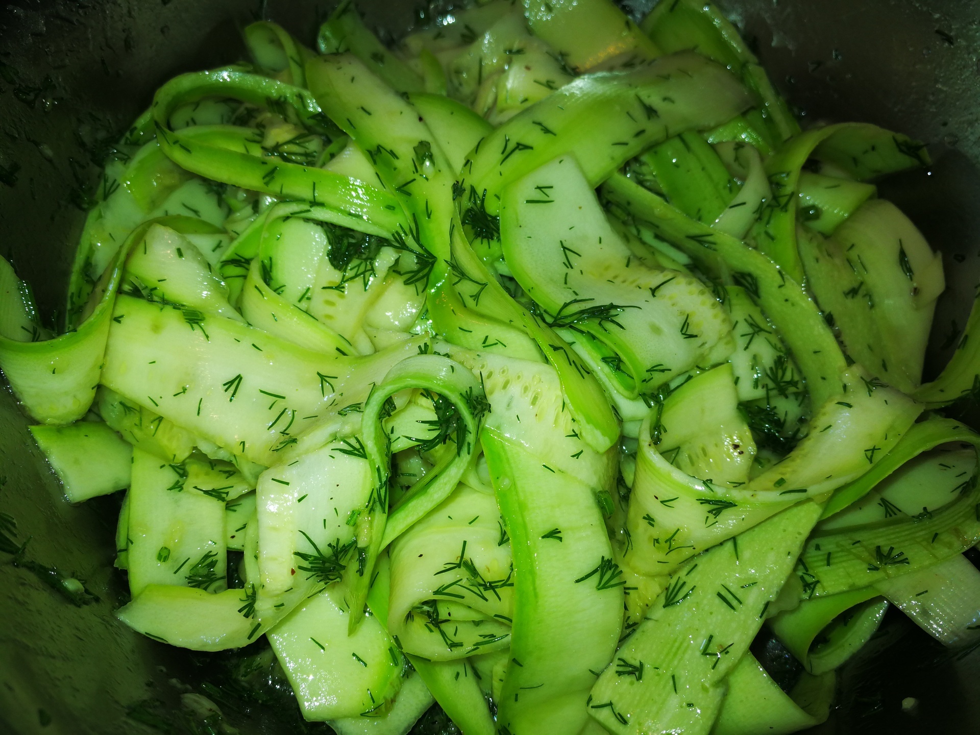 Салат из свежего кабачка рецепт с фото пошагово