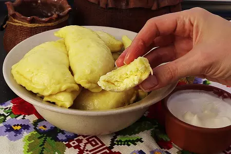 Вареники с творогом на пару