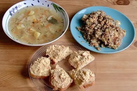 Три полноценных блюда из одной курицы