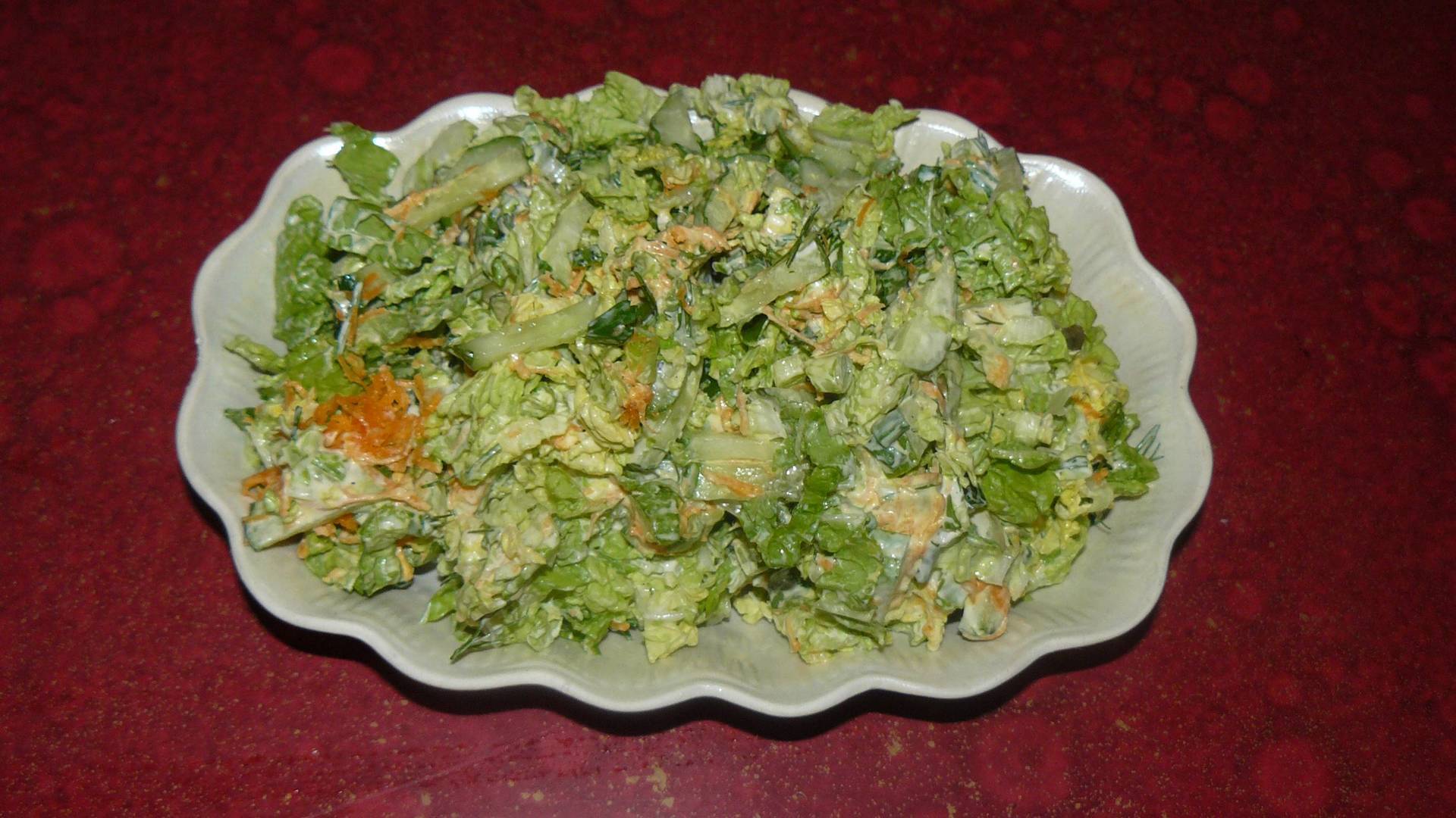 Салат с капустой