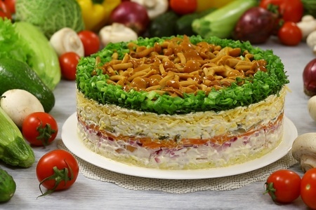 Вкусный и яркий фруктовый салат на праздничный стол от «Едим Дома»