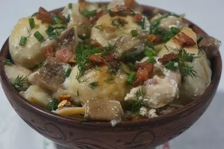 Галушки на пару с белыми грибами и курицей