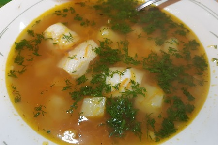 Фото к рецепту: Рыбный суп из лосося