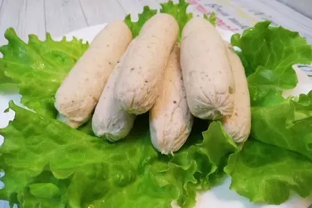 Домашние сосиски из курицы