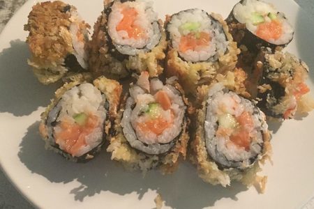 Два варианта классических суши-роллов – пошаговый рецепт приготовления с фото