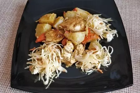 Картошка с курицей в рукаве