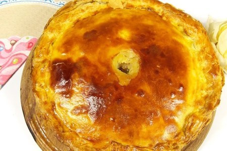 Фото к рецепту: Пирог "ларнака"