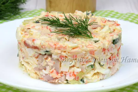 Вкусный салат за 10 минут с крабовыми палочками и копченой крудкой