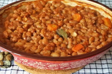 Запечённая фасоль, сербская кухня