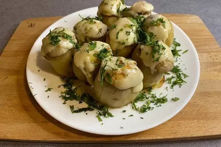 Кавказское картофельное туршу с рубленым мясом