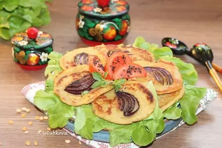 Гороховые блины с луком и соусом #постныйстол