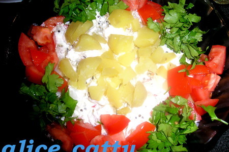 Кокосовый салат из картофеля (алу нарьял райта)