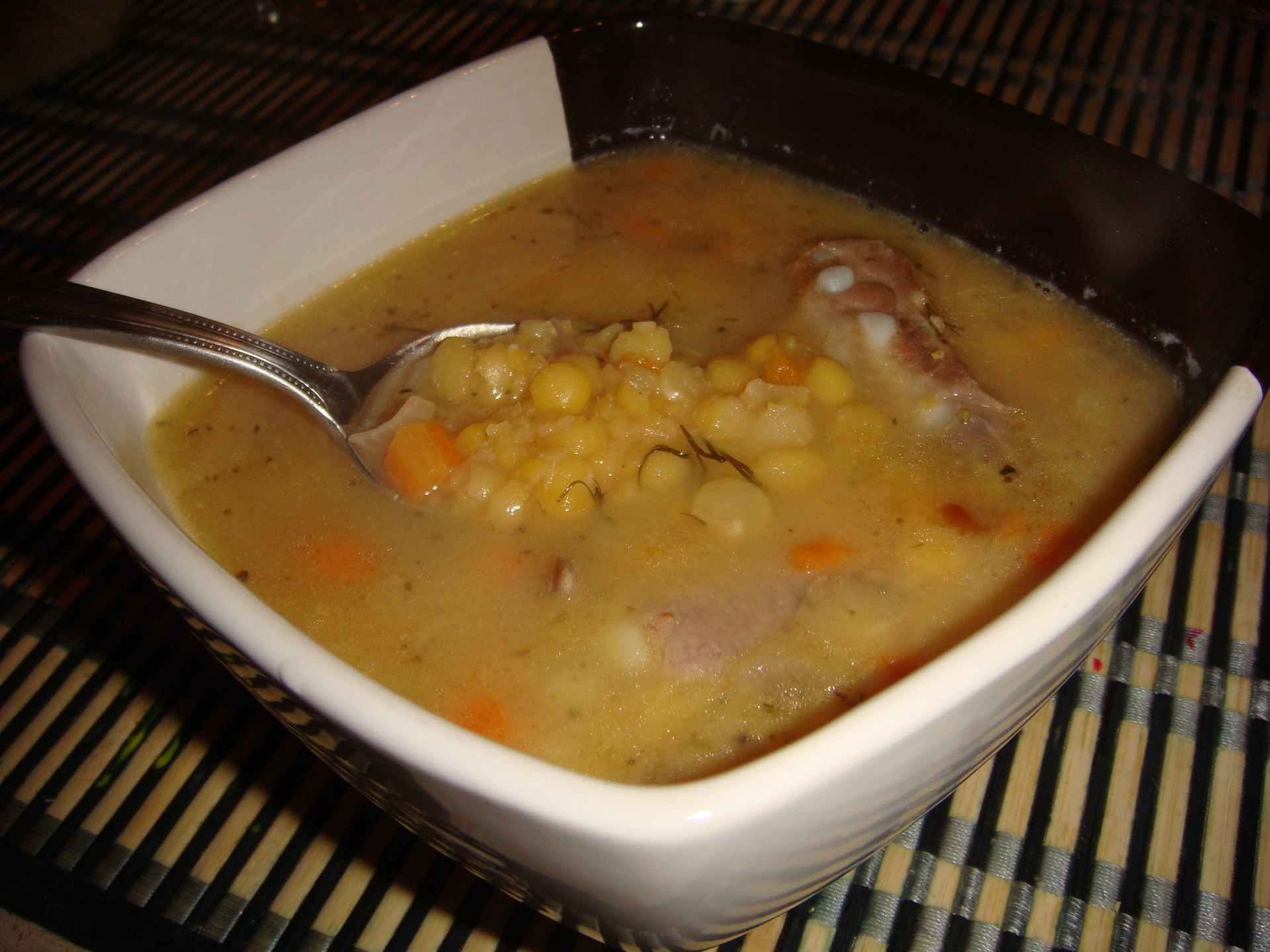 Гороховый суп домашний
