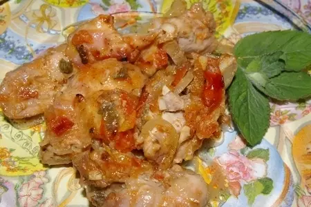 Курочка с мятой и помидорами