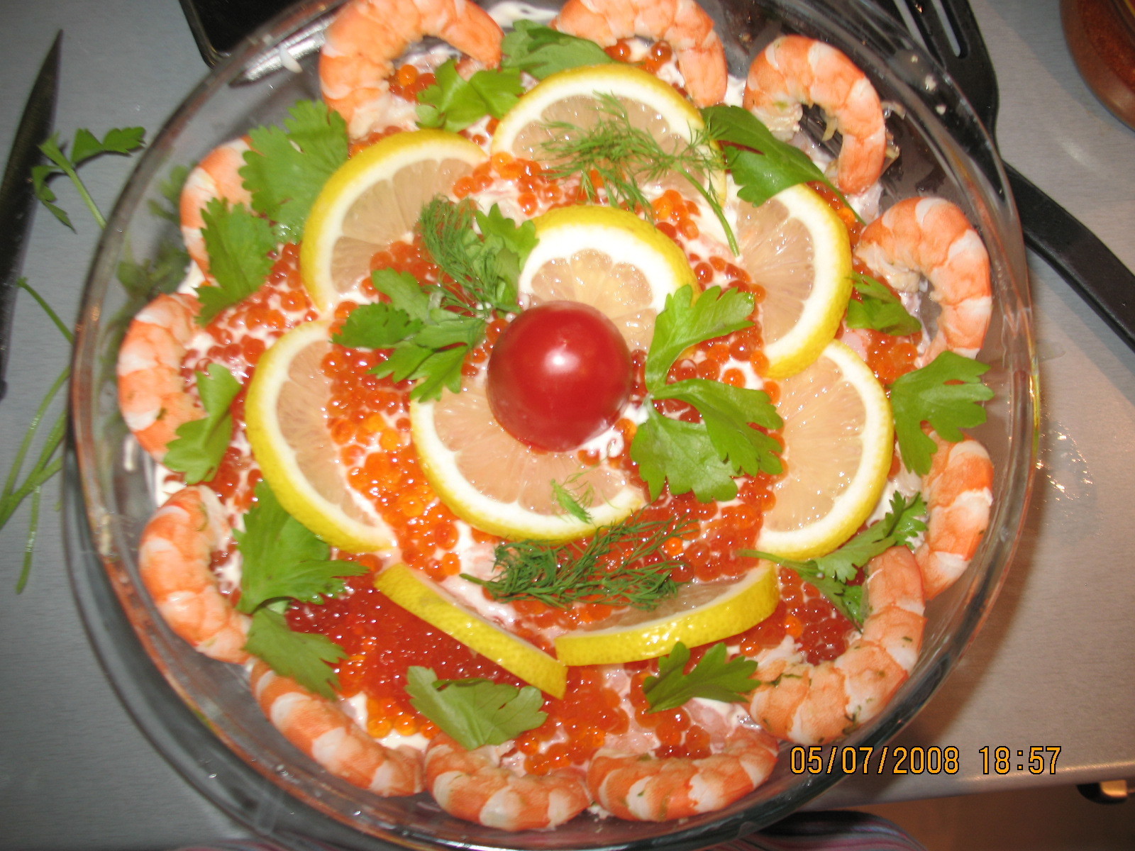 Креветочный салат рецепт пошагово