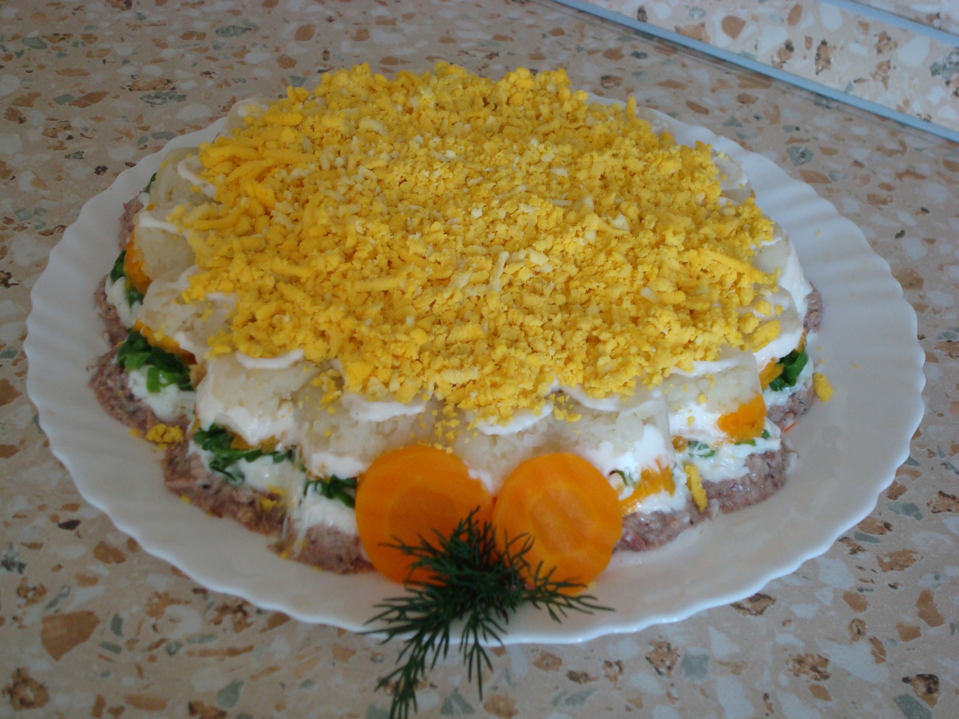 Рецепт салата мимоза с сайрой с фото пошагово