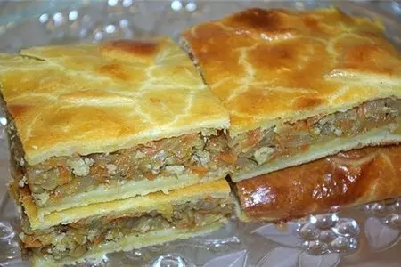 Сочный капустный пирог с куриным фаршем