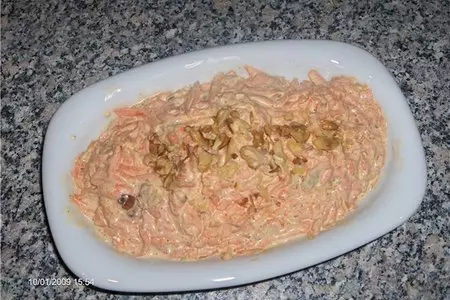 Салат морковный