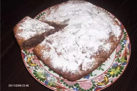 Шоколадный кекс с грецким орехом