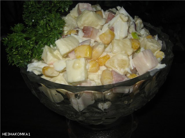 Праздничные салаты с ананасом: 6 вкусных и быстрых рецептов с фото и видео