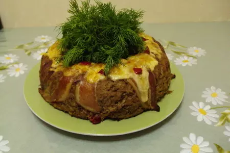 "праздничный венок"-мясной рулет