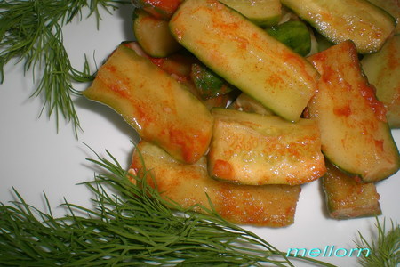 Фото к рецепту: Кимчи (острый салат) из огурцов