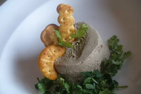 Яблочно-печеночный паштет (mom's chicken liver pate)