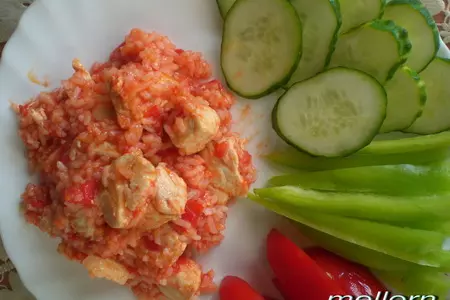 Куриное филе с рисом и помидорами