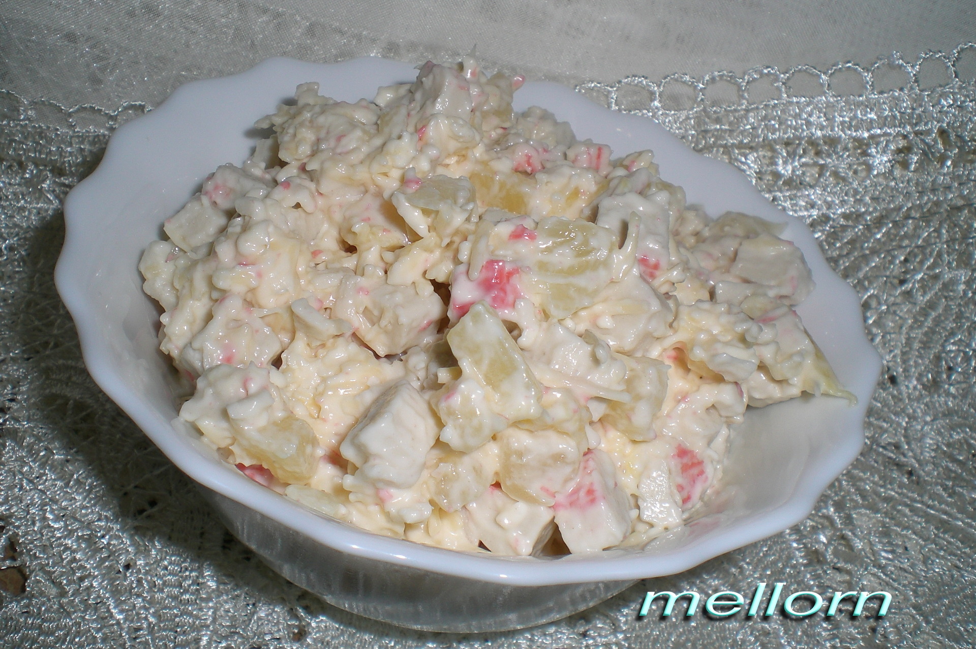Салат из крабовых палочек с сыром и ананасами - пошаговый рецепт с фото