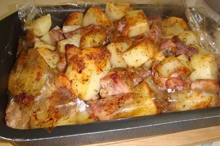 Жаркое из мяса с картофелем