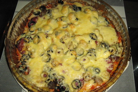 Оливково-грибная пицца