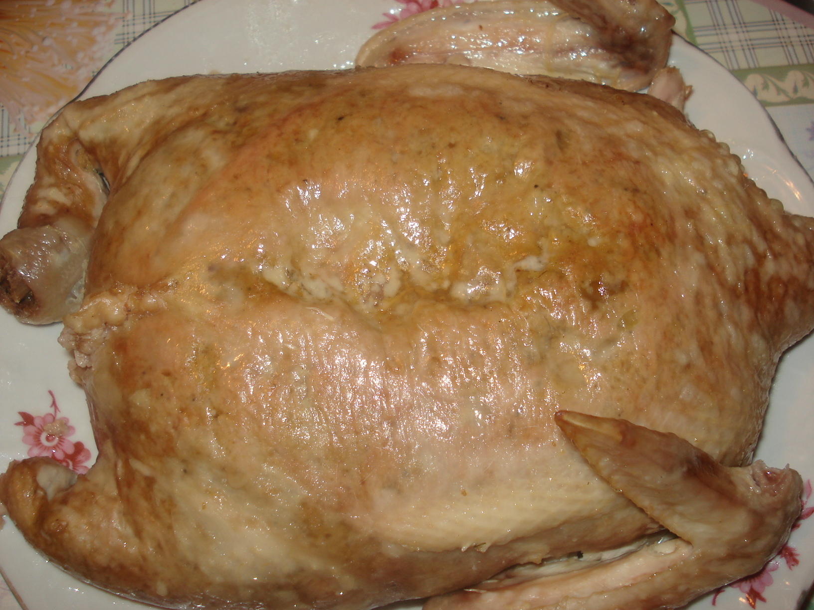 Курица, фаршированная гречкой