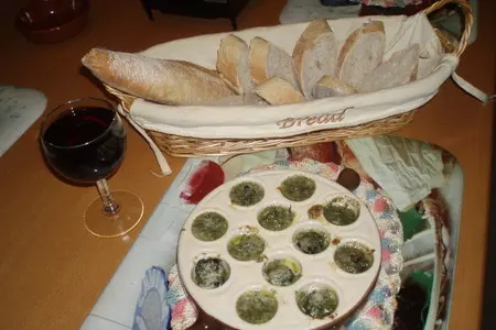 Escargots a la bourguignone (для тех, кто понимает, или скоро поймет)