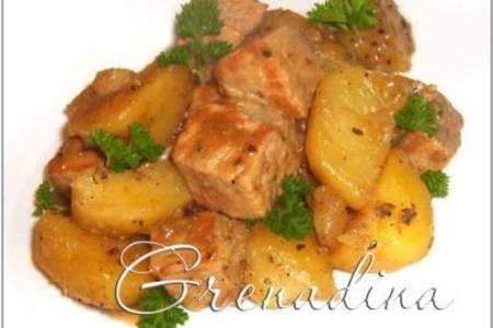 Сочная тушеная картошка с мясом в бульоне – пошаговый рецепт приготовления с фото